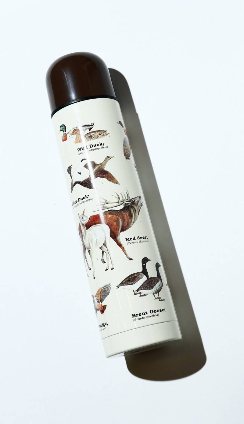 Gift Republic flask水樽 另有動物百科全書print保溫樽，輕身兼保溫，個人感覺更為實用。$358 