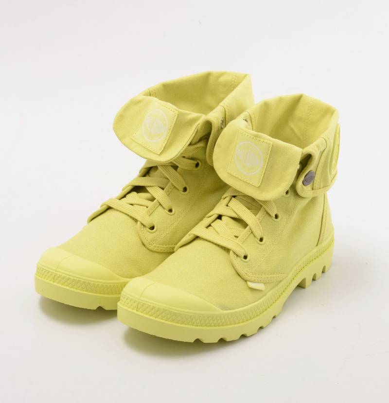 黃色Baggy軍靴，檸檬味醒神。$750