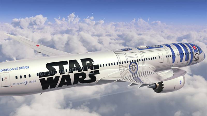 star-wars-R2-D2-jet-designboom-03