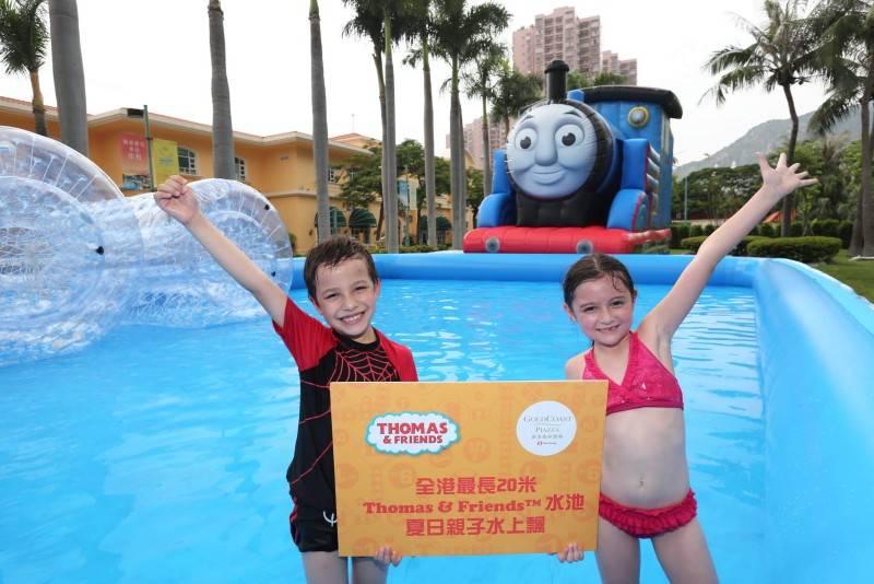 「夏日滿FUN遊樂園」特設全港最長20米Thomas & Friends主題充氣水池大玩親子水上飄